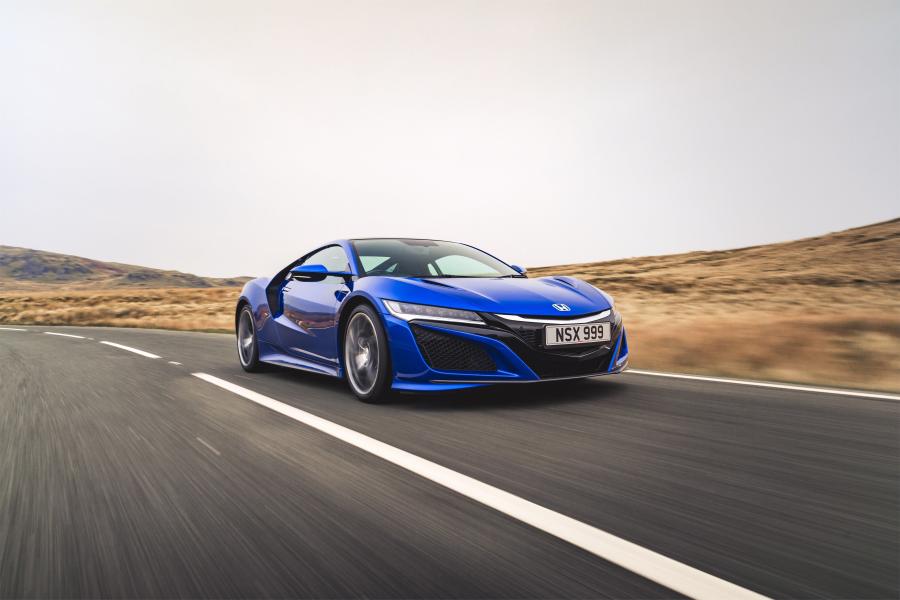 Honda NSX 2016 года  (UK) (фото 11 из 120)